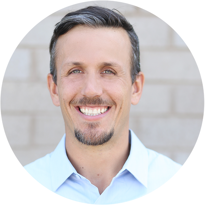 Dr Taylor Poehls, Chiropractor Brookfield